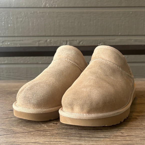 UGG Shoes - UGG Women’s Suede Slip-On Mule - Tan size 9